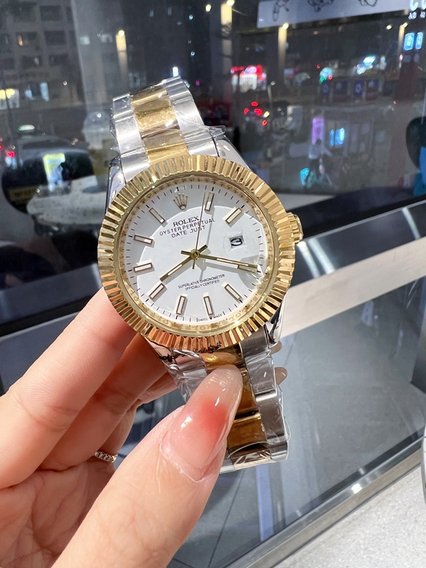 ブランド時計着用イメージ